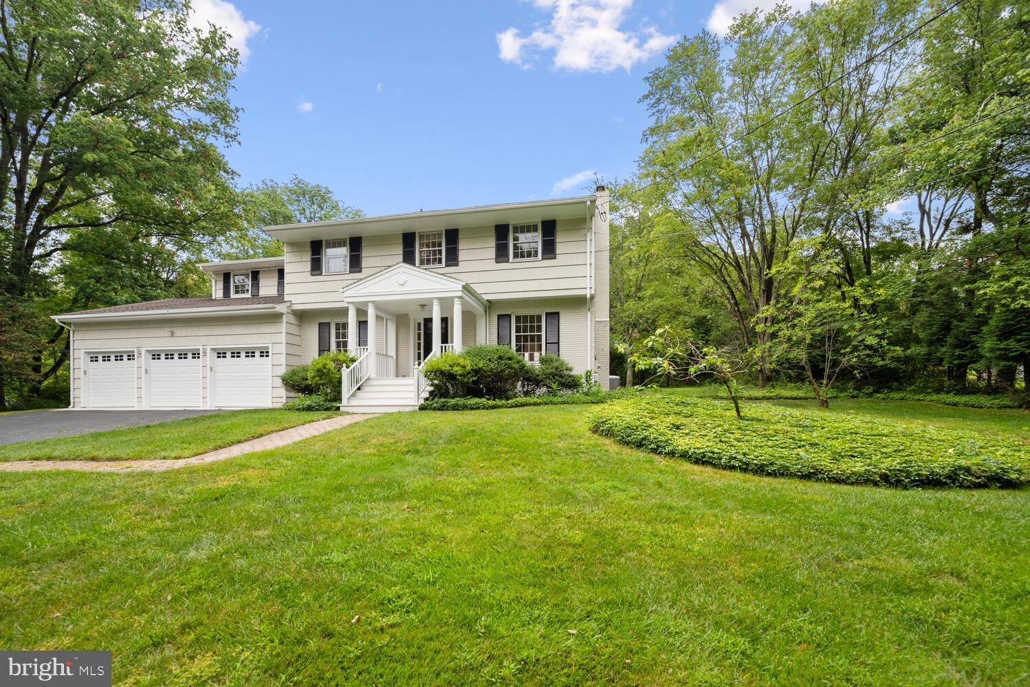 867 Cherry Hill Road Princeton, NJ 08540 - Photo 3 of 38 Gallery Image 3