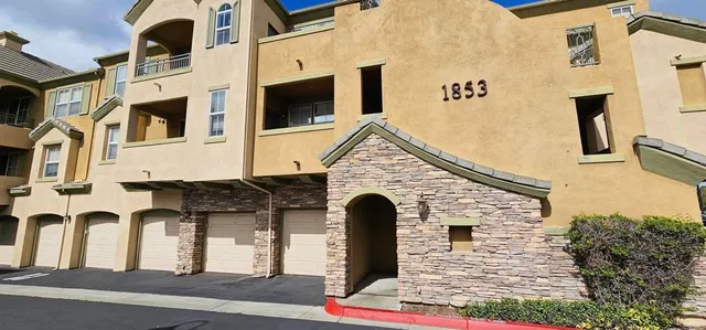$2,900 | 1853 Rue Bienville Place, Unit 833, Chula Vista, CA 91913