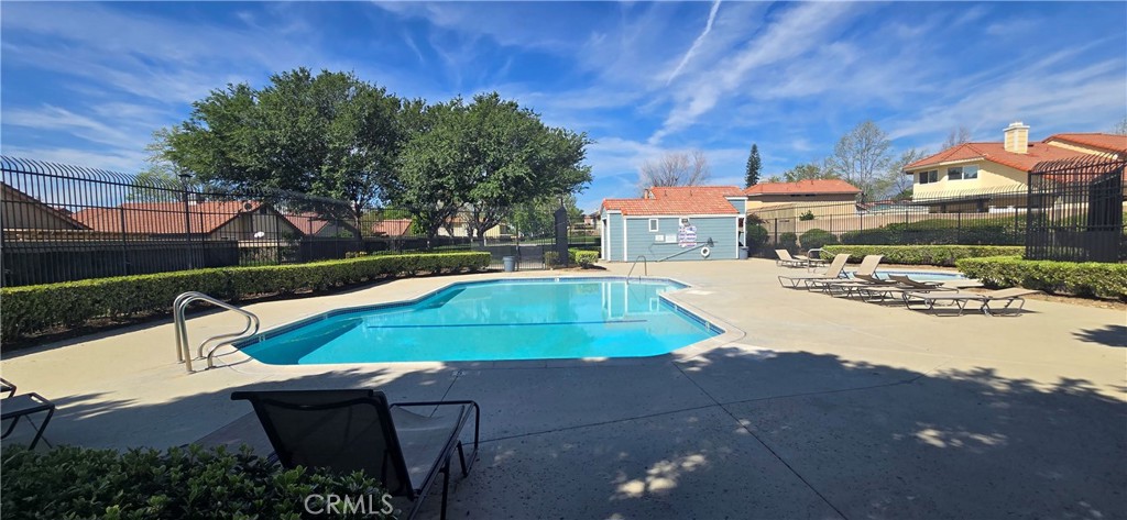 1158 West Cornell Street Rialto, CA 92376 - Photo 27 of 28 HOA Pool