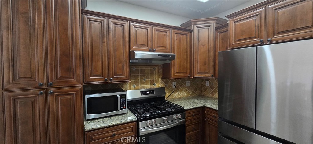 1158 West Cornell Street Rialto, CA 92376 - Photo 9 of 28