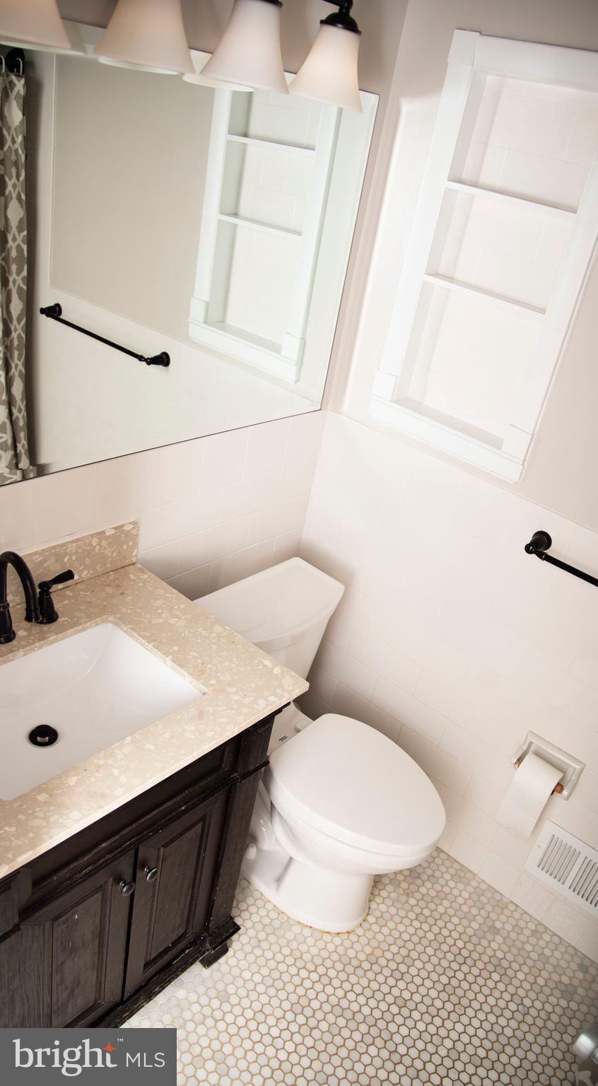 6811 Rosemont Drive McLean, VA 22101 - Photo 16 of 31