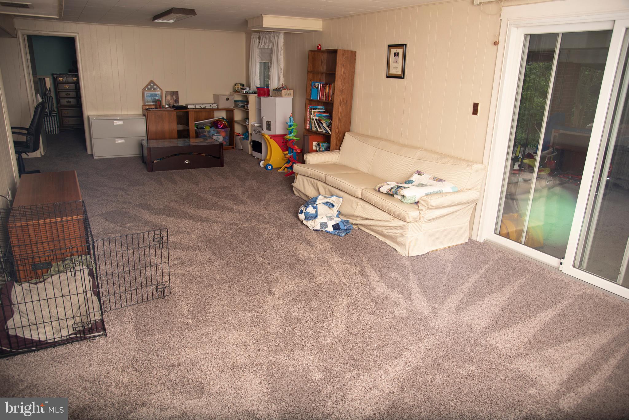 6811 Rosemont Drive McLean, VA 22101 - Photo 22 of 31