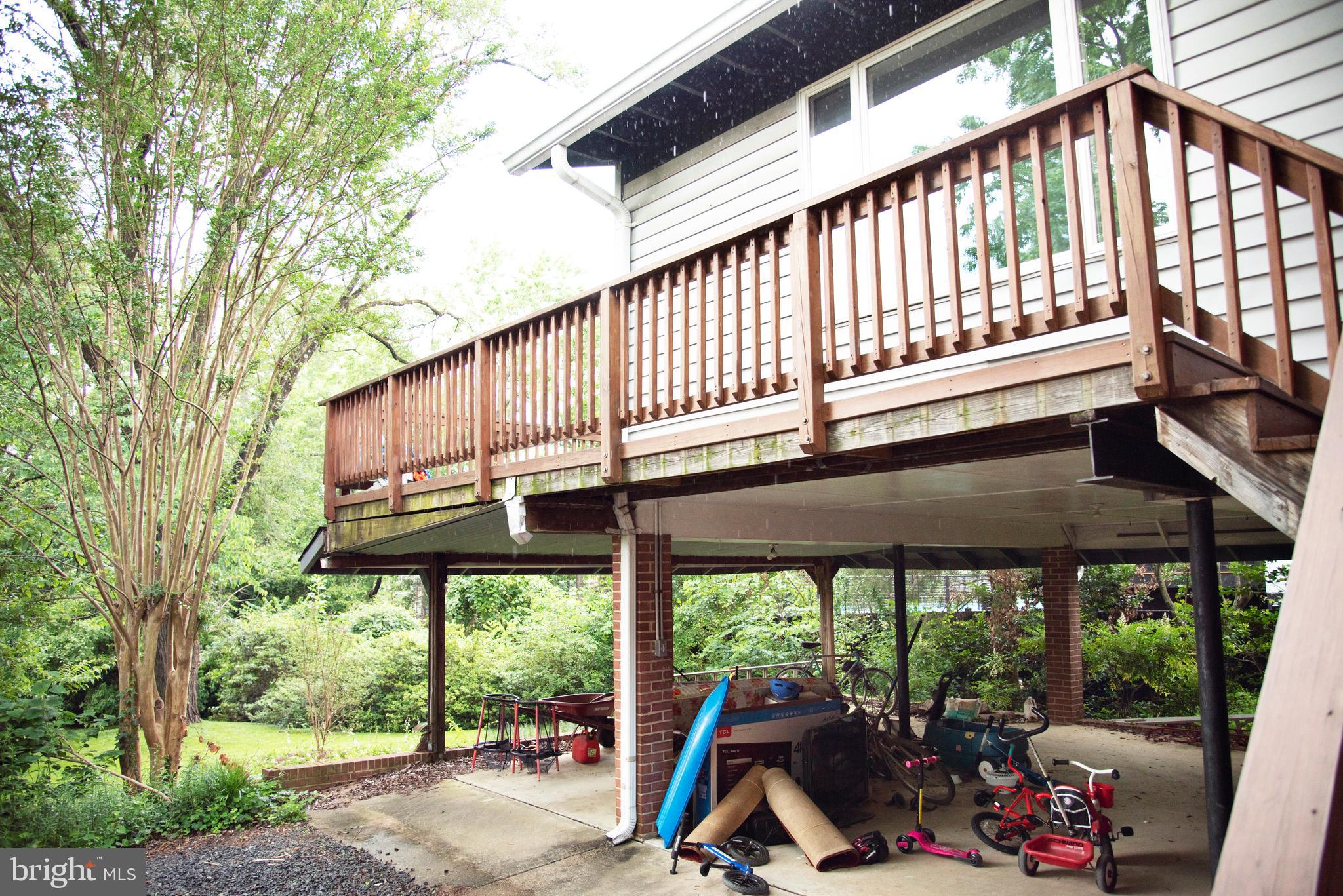 6811 Rosemont Drive McLean, VA 22101 - Photo 28 of 31