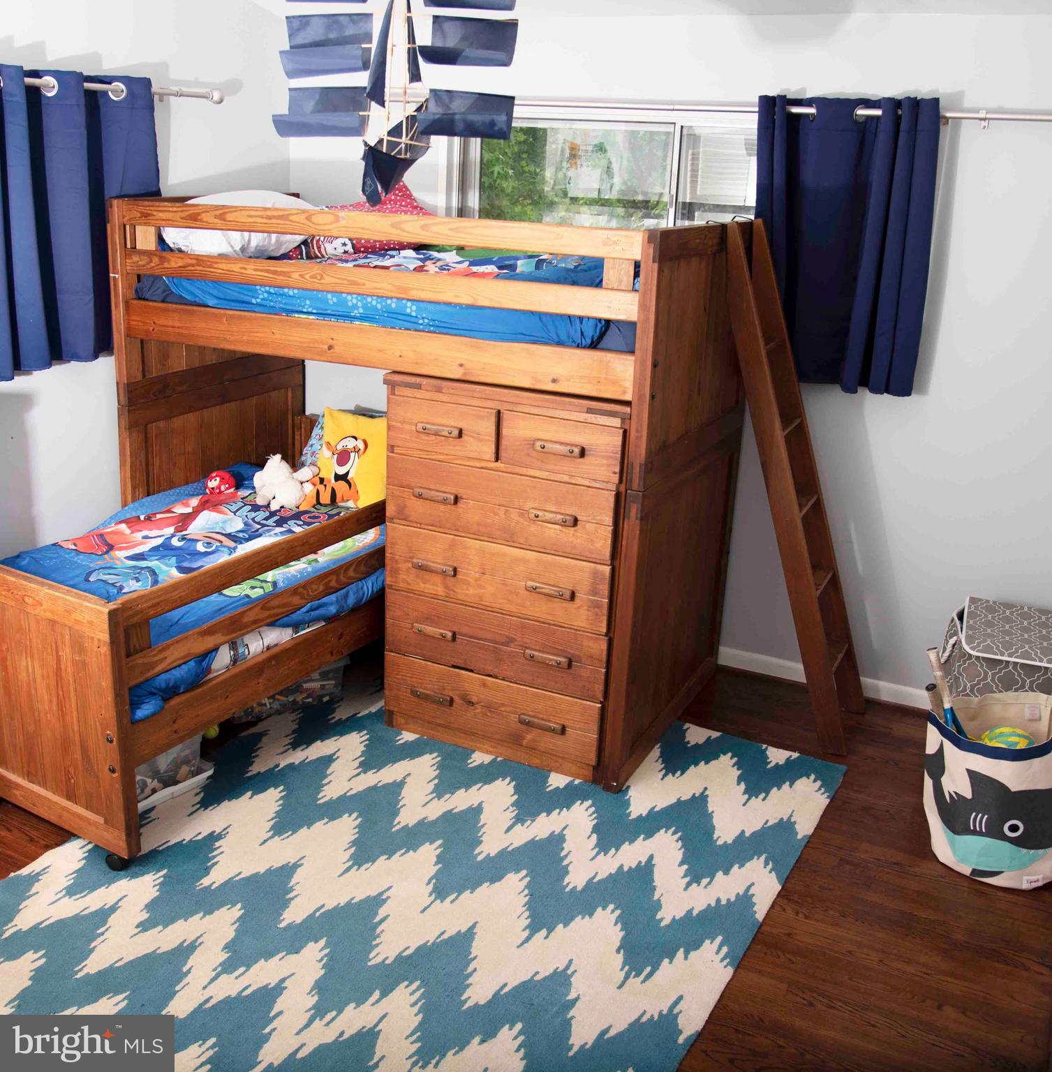 6811 Rosemont Drive McLean, VA 22101 - Photo 10 of 31