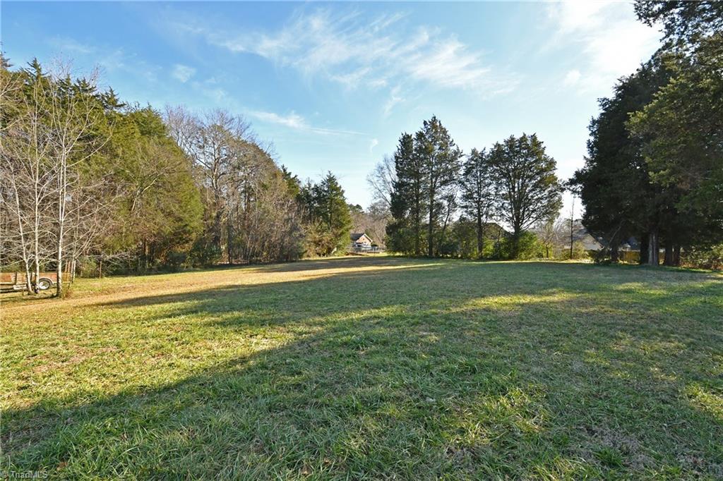 534 Barnes Road Winston-Salem, NC 27107 - Photo 4 of 9 Gallery Image 4