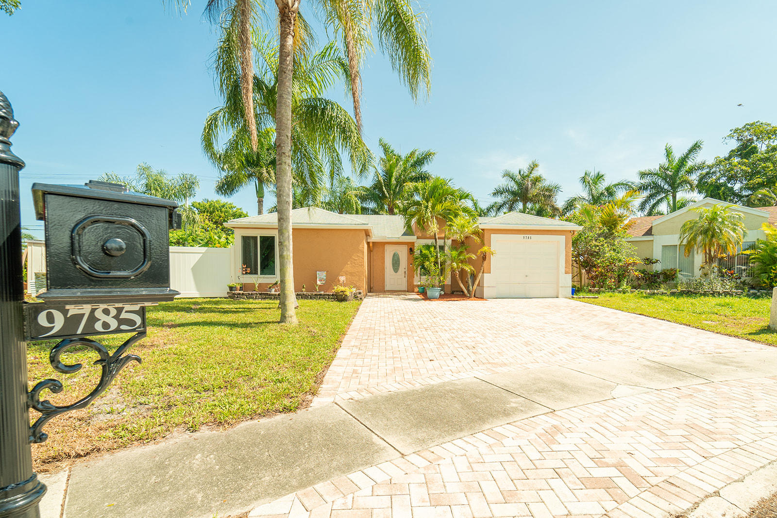9785 Ridge Creek Road Boca Raton, FL 33496 - Photo 2 of 51 ZSHome (3 of 49)_websize