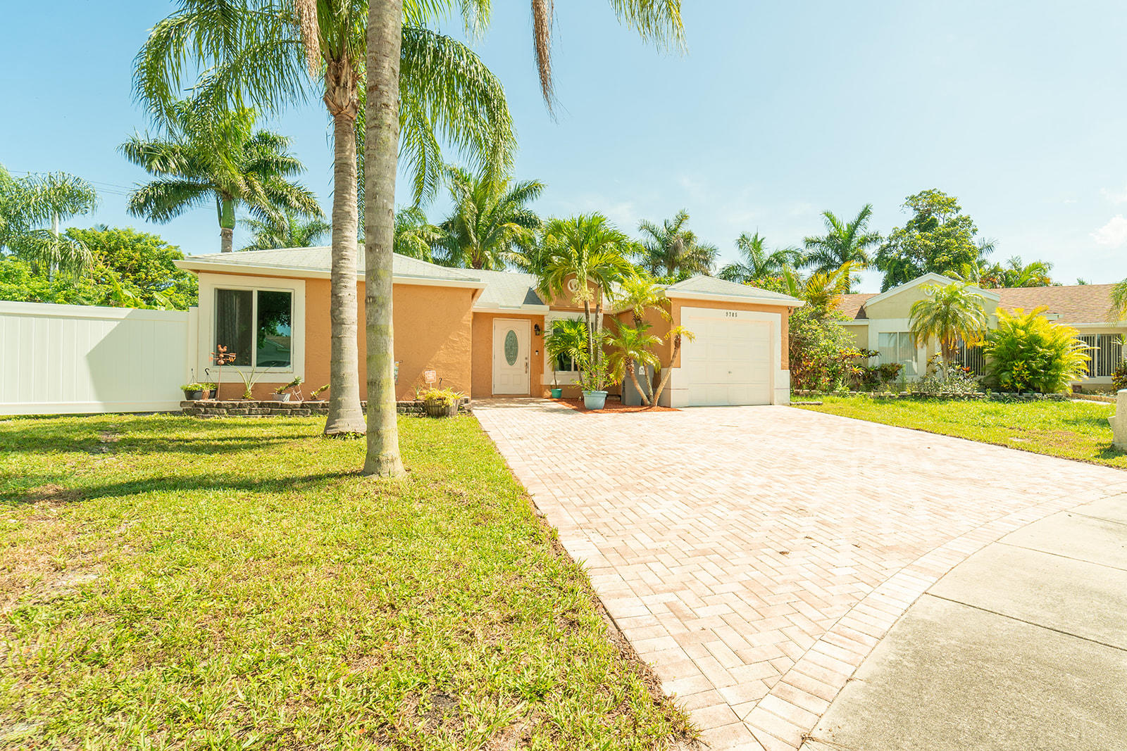 9785 Ridge Creek Road Boca Raton, FL 33496 - Photo 3 of 51 ZSHome (4 of 49)_websize