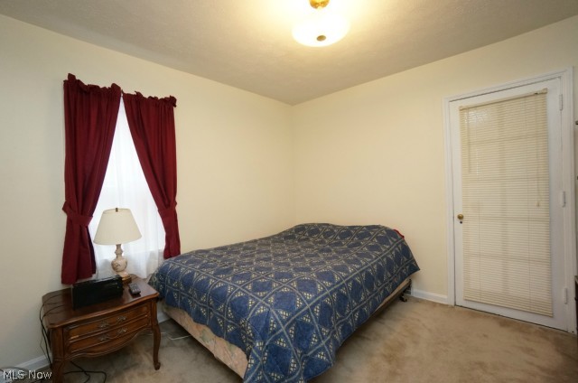 4162 Verona Road Cleveland, OH 44121 - Photo 6 of 25