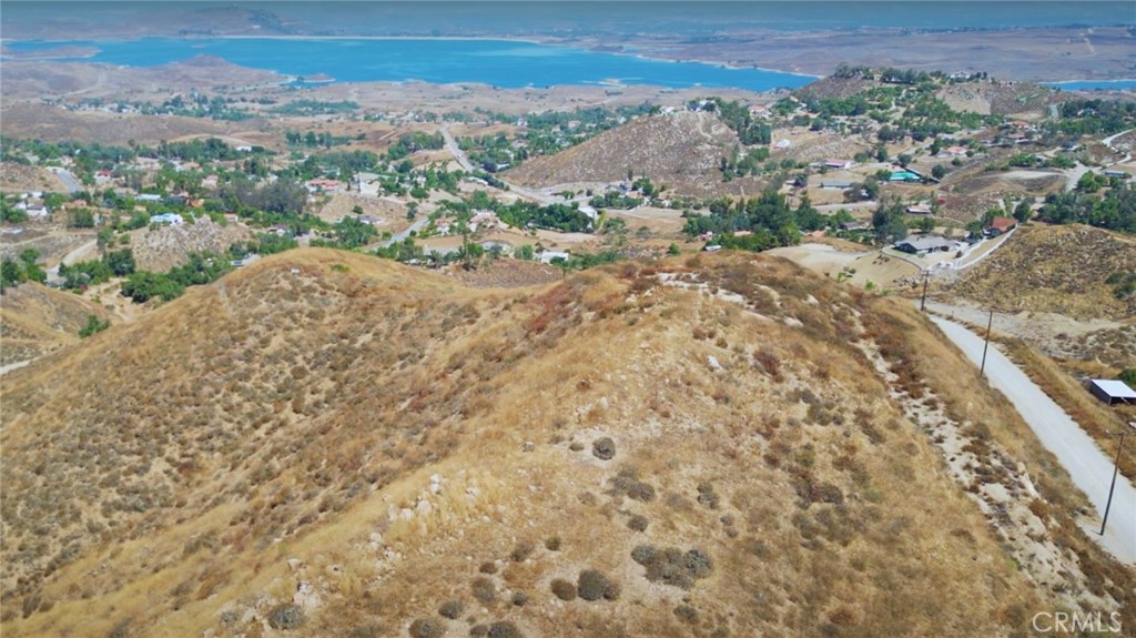 14557 Burwood Drive Perris, CA 92570 - Photo 3 of 12 a view of a yard with a mountain