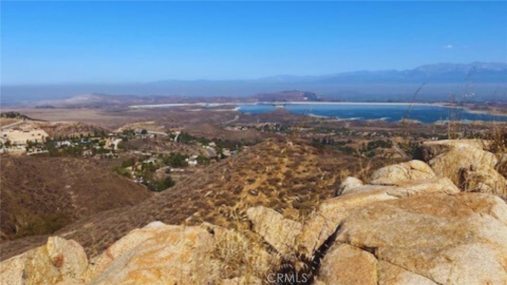 14557 Burwood Drive Perris, CA 92570 - Photo 4 of 12 view of city and mountain