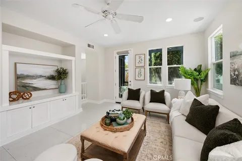 $2,488,000 | 5701 Kiyot Way, Unit 13, Playa Vista, CA 90094