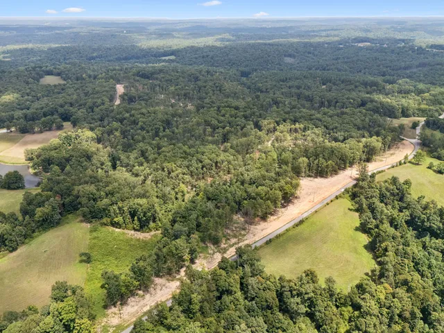 $399,800 | 4 Hop Smith Road, Cumberland Furnace, TN 37051