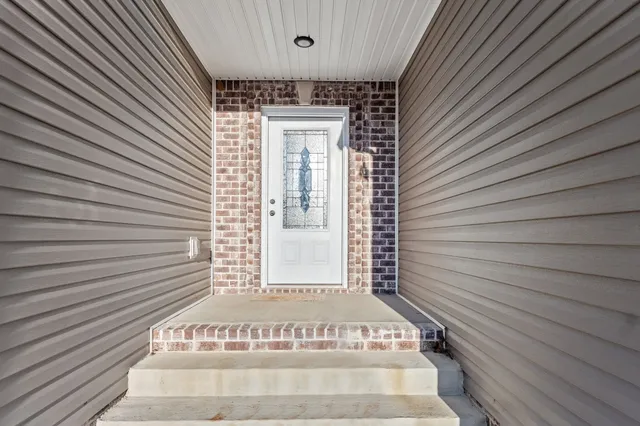 $399,800 | 4 Hop Smith Road, Cumberland Furnace, TN 37051