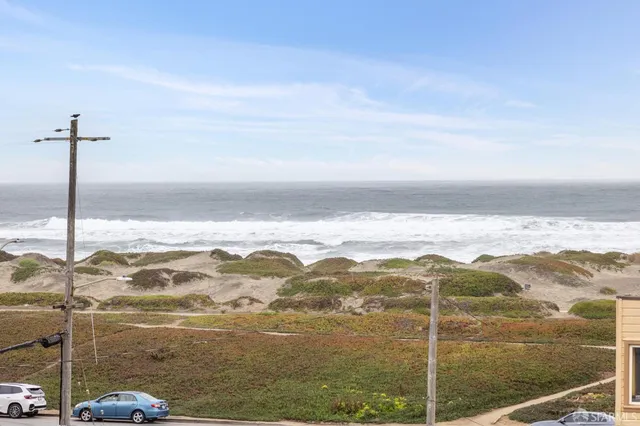 $2,995,000 | 2491 47th Avenue, San Francisco, CA 94116