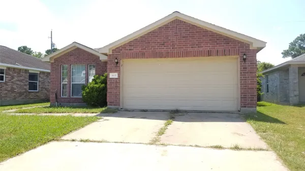 $1,699 | 3935 Cary Creek Drive, Baytown, TX 77521