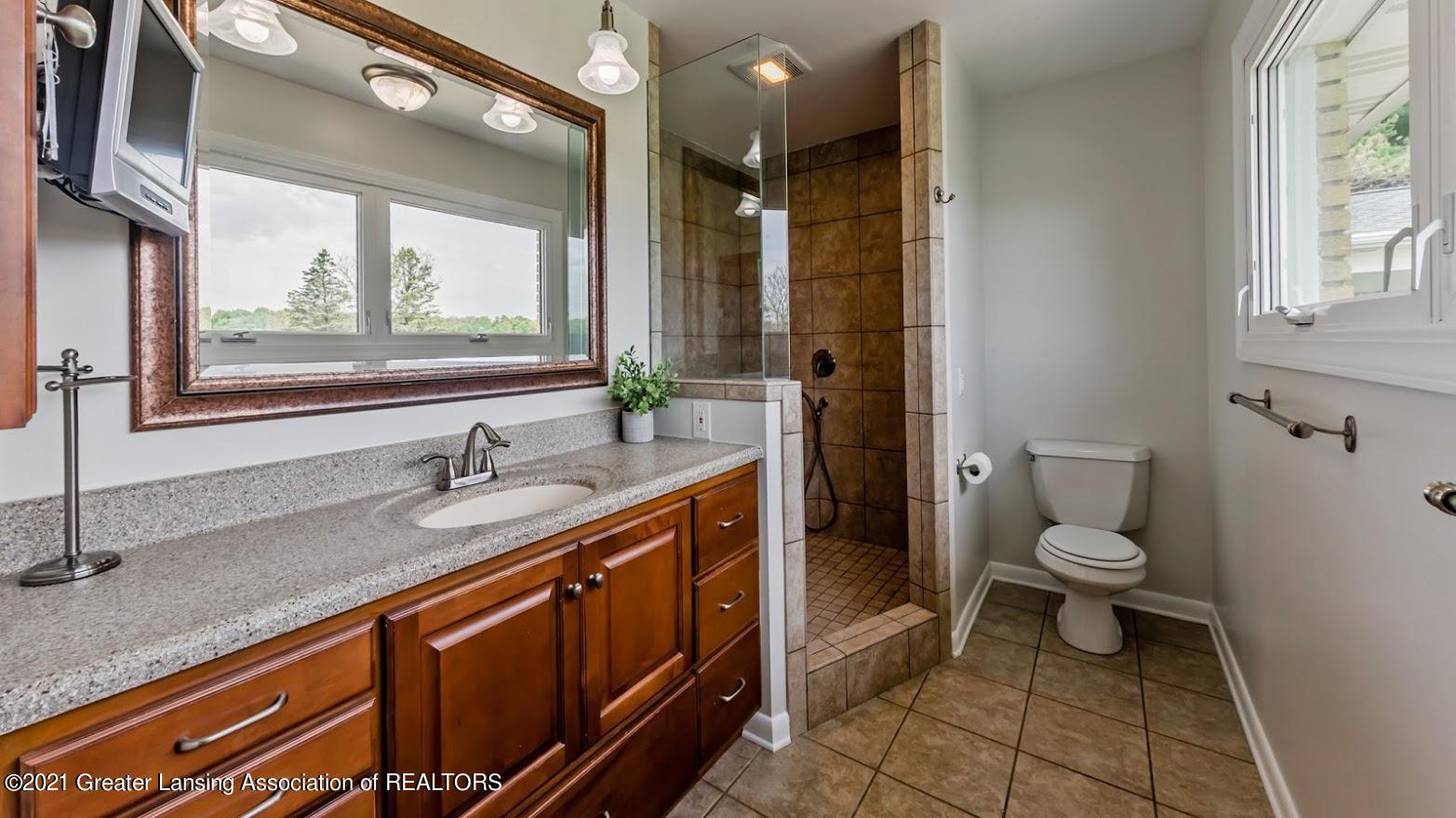 1572 West Price Road St. Johns, MI 48879 - Photo 21 of 45 21