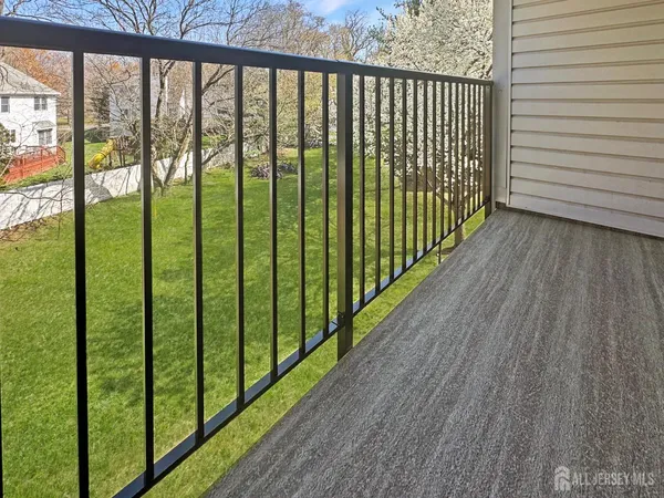 $2,450 | 481 Danbury Lane, East Brunswick, NJ 08816