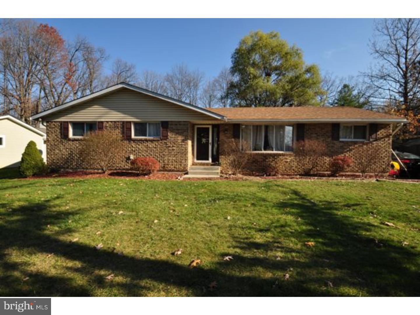 15 Cottonwood Street Allentown, PA 18104 - Photo 1 of 10 Gallery Image 1