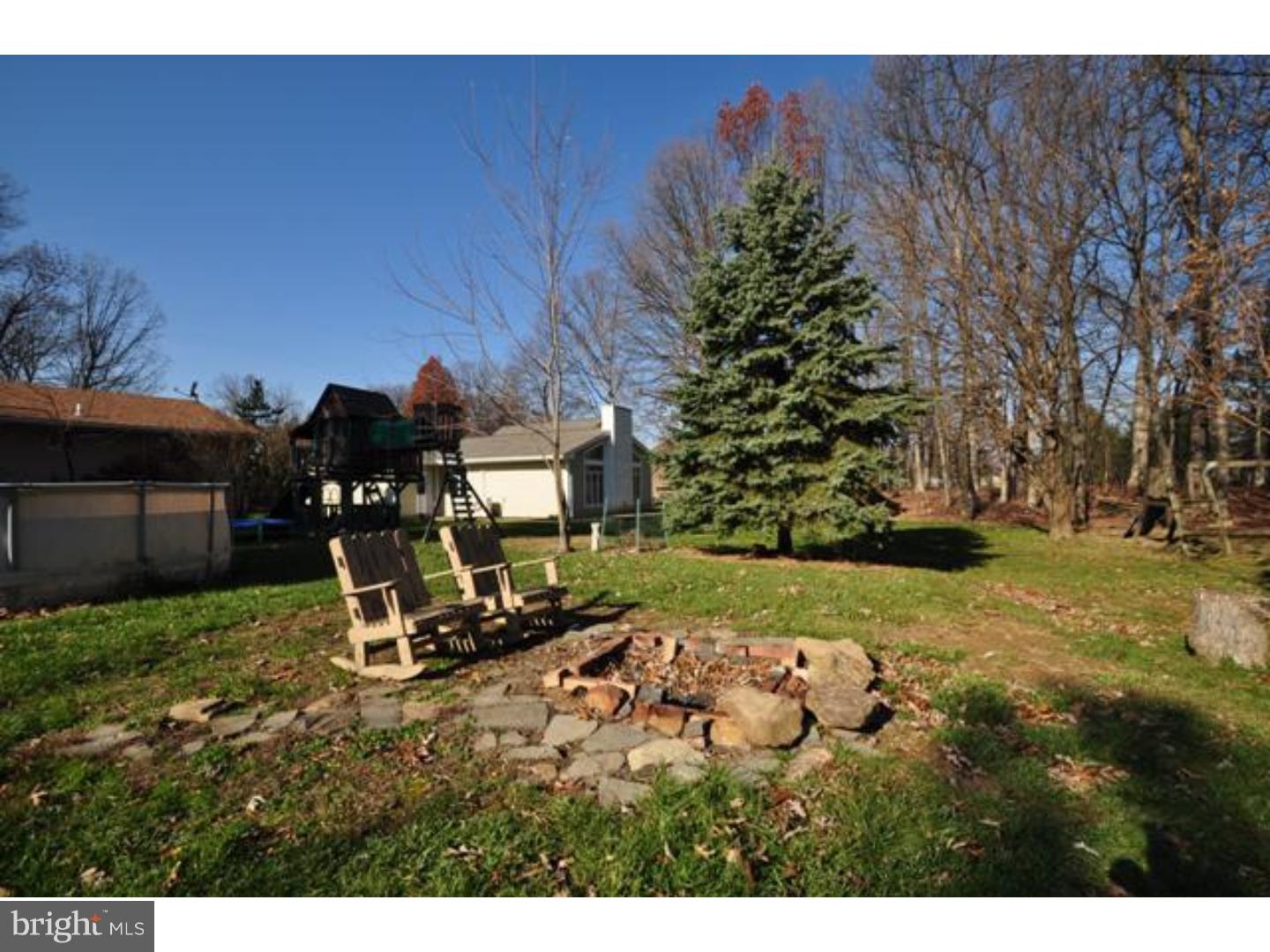 15 Cottonwood Street Allentown, PA 18104 - Photo 7 of 10 Gallery Image 7