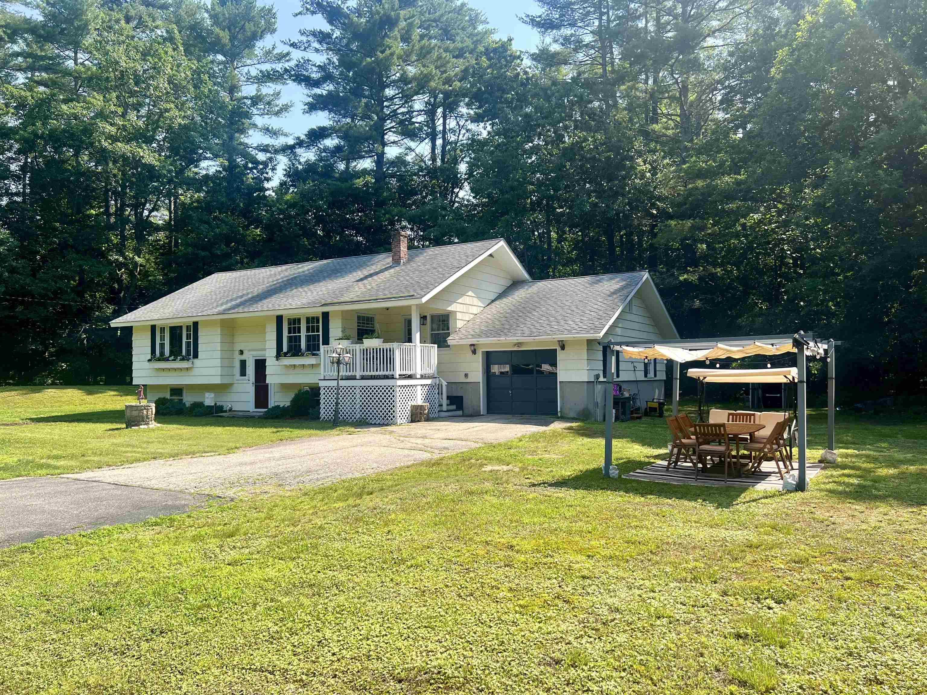 69 Bean Road Merrimack, NH 03054 - Photo 2 of 49