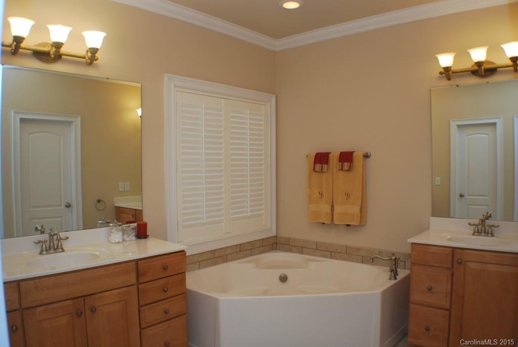 13335 Pierre Reverdy Drive Davidson, NC 28036 - Photo 9 of 18