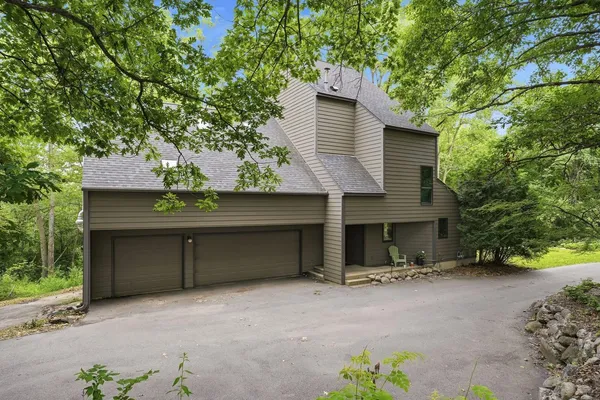 $850,000 | 3601 Prestige Lane, Minnetonka, MN 55305