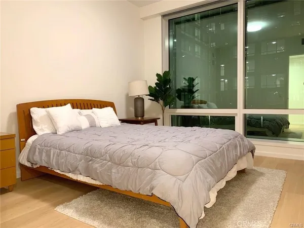 $3,000 | 877 Francisco Street, Unit 1005, Los Angeles, CA 90017