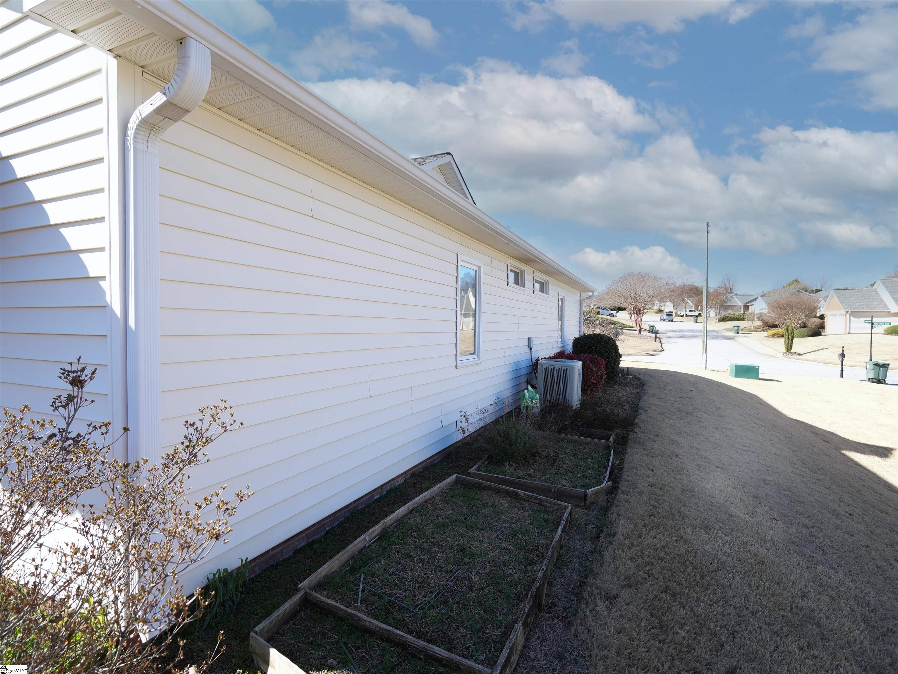 507 Milstead Way Greenville, SC 29615 - Photo 11 of 31