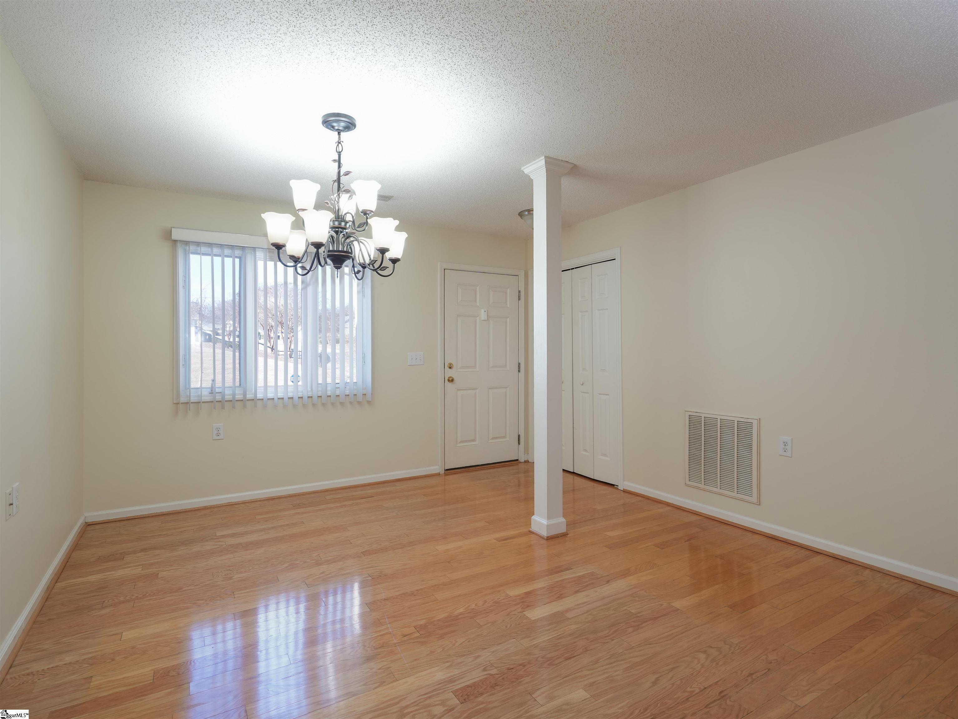 507 Milstead Way Greenville, SC 29615 - Photo 6 of 31