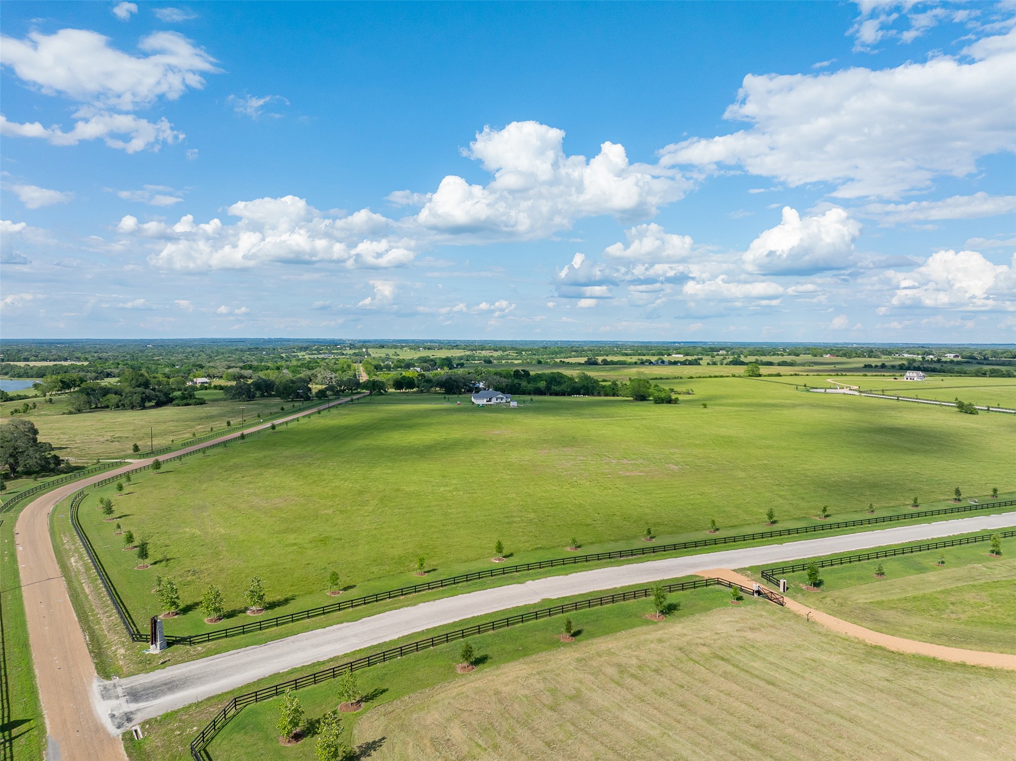 5019 Hartfield Road Round Top, TX 78954 - Photo 7 of 12