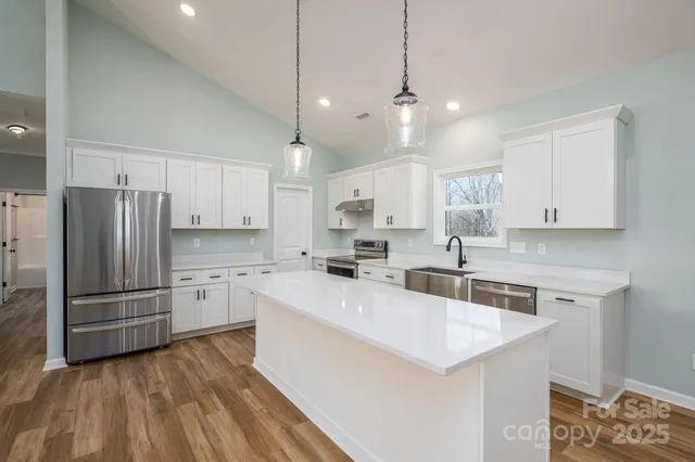 $497,750 | 1824 Highway 182, Lincolnton, NC 28092