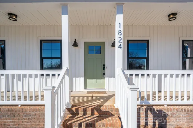 $497,750 | 1824 Highway 182, Lincolnton, NC 28092