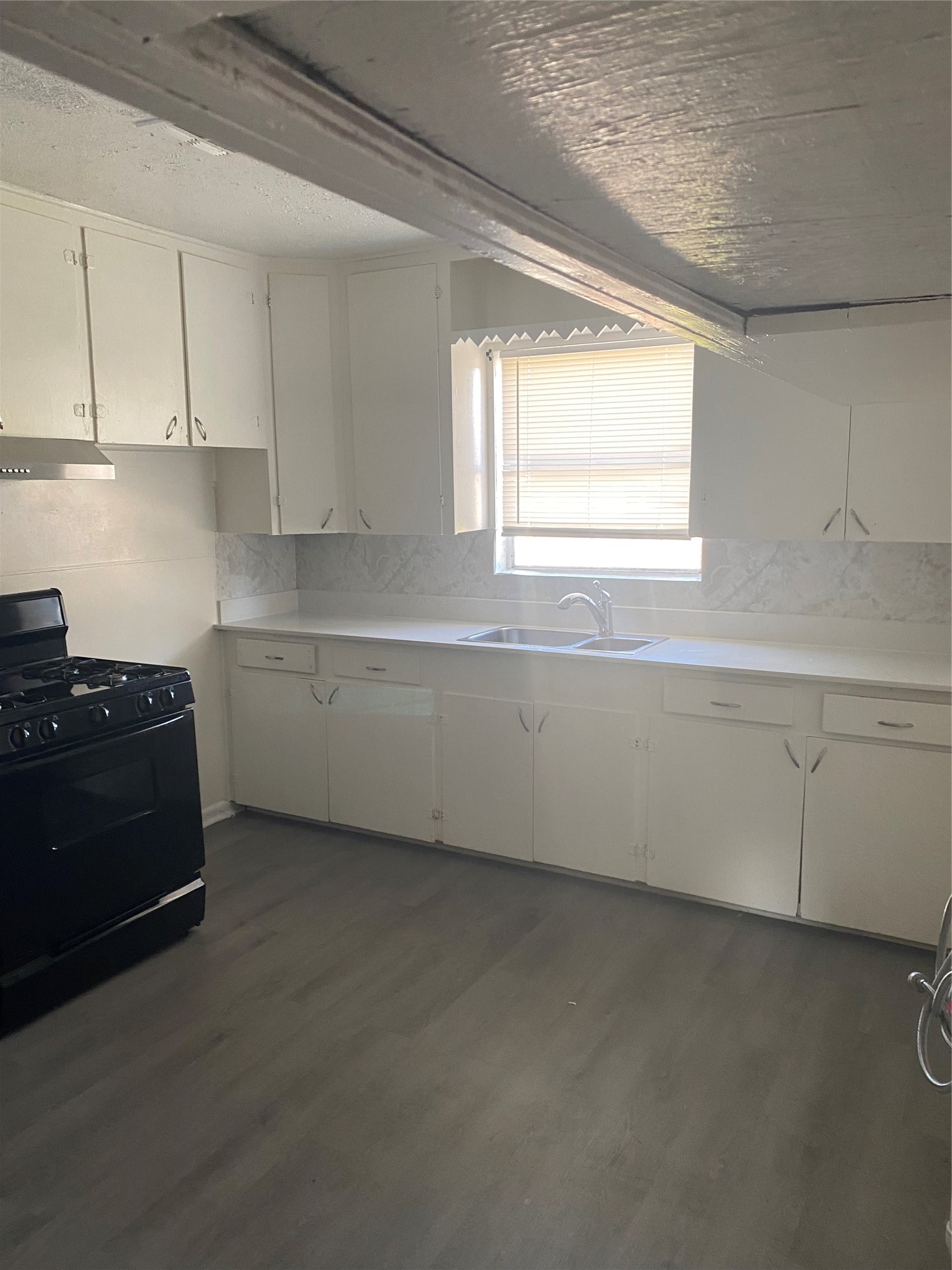 12415 Maricopa Lane Houston, TX 77015 - Photo 2 of 13