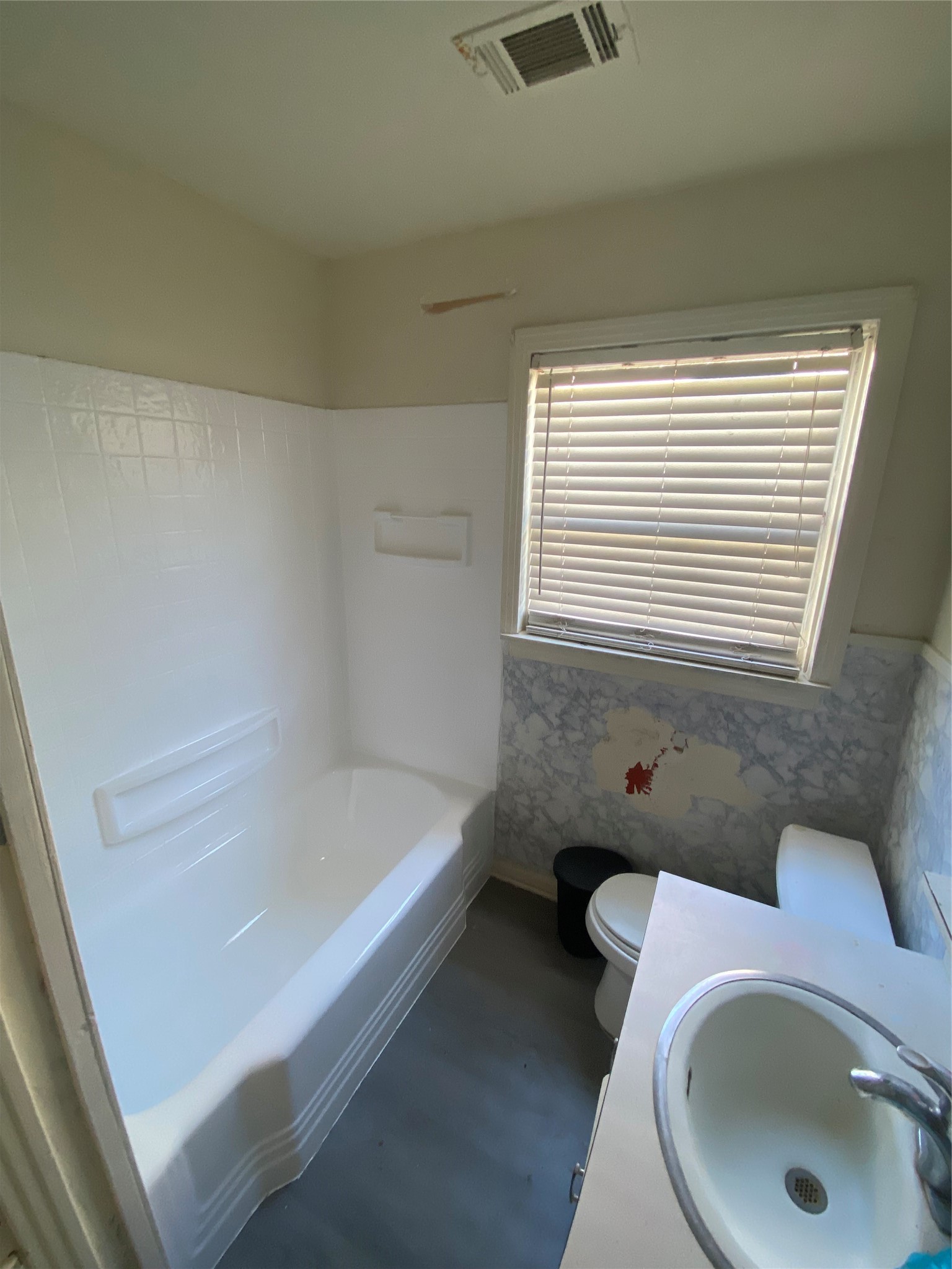 12415 Maricopa Lane Houston, TX 77015 - Photo 7 of 13