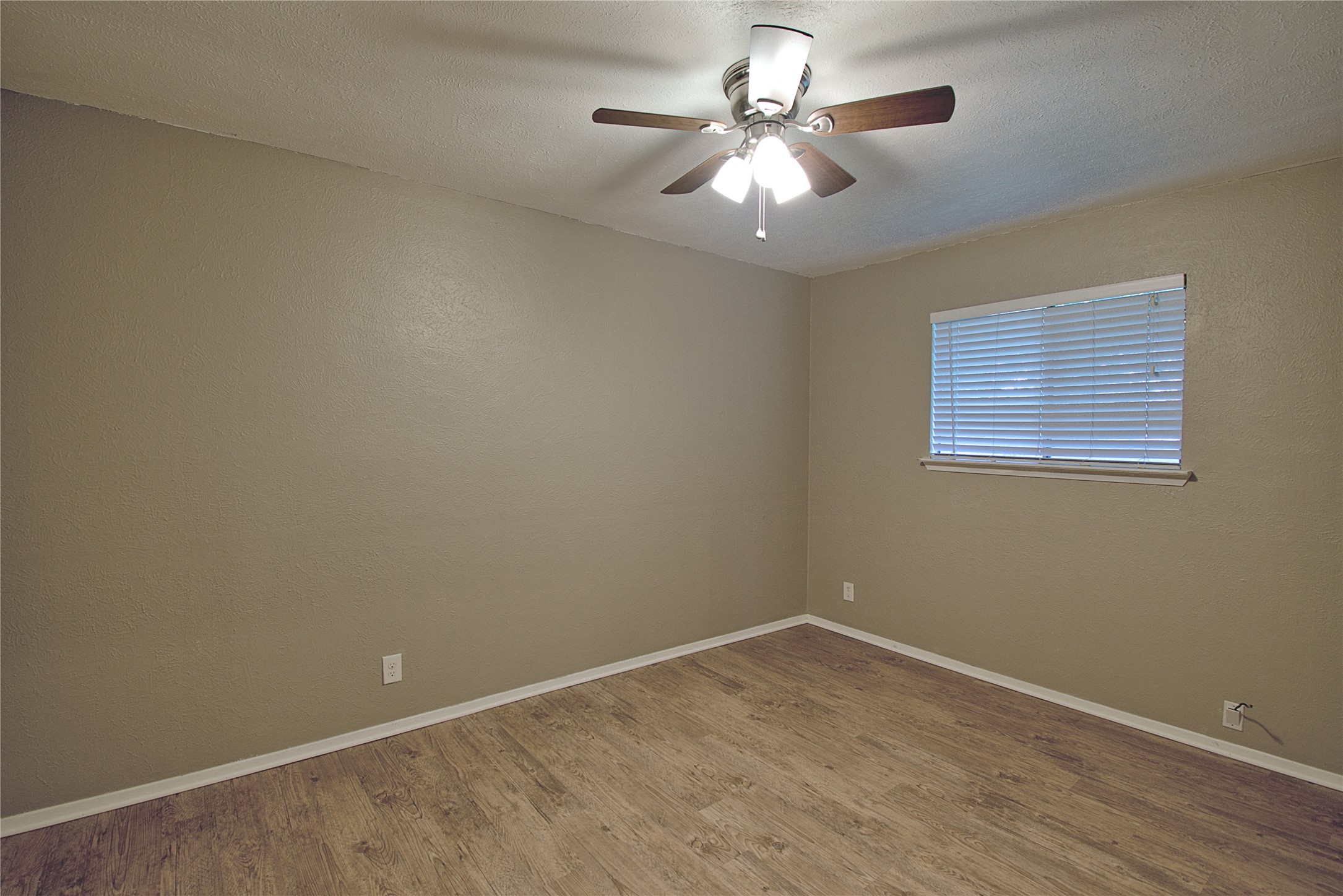 5936 Cherry Loop, Unit B Austin, TX 78745 - Photo 13 of 18 Gallery Image 13