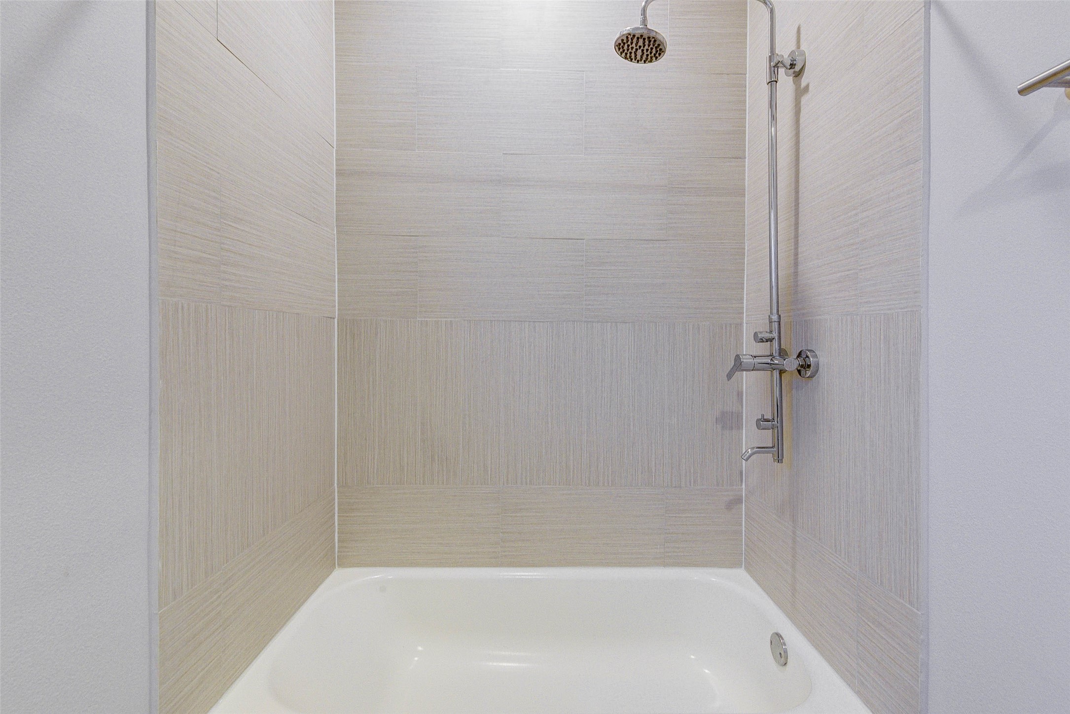 113 Tuam Street Houston, TX 77006 - Photo 14 of 20