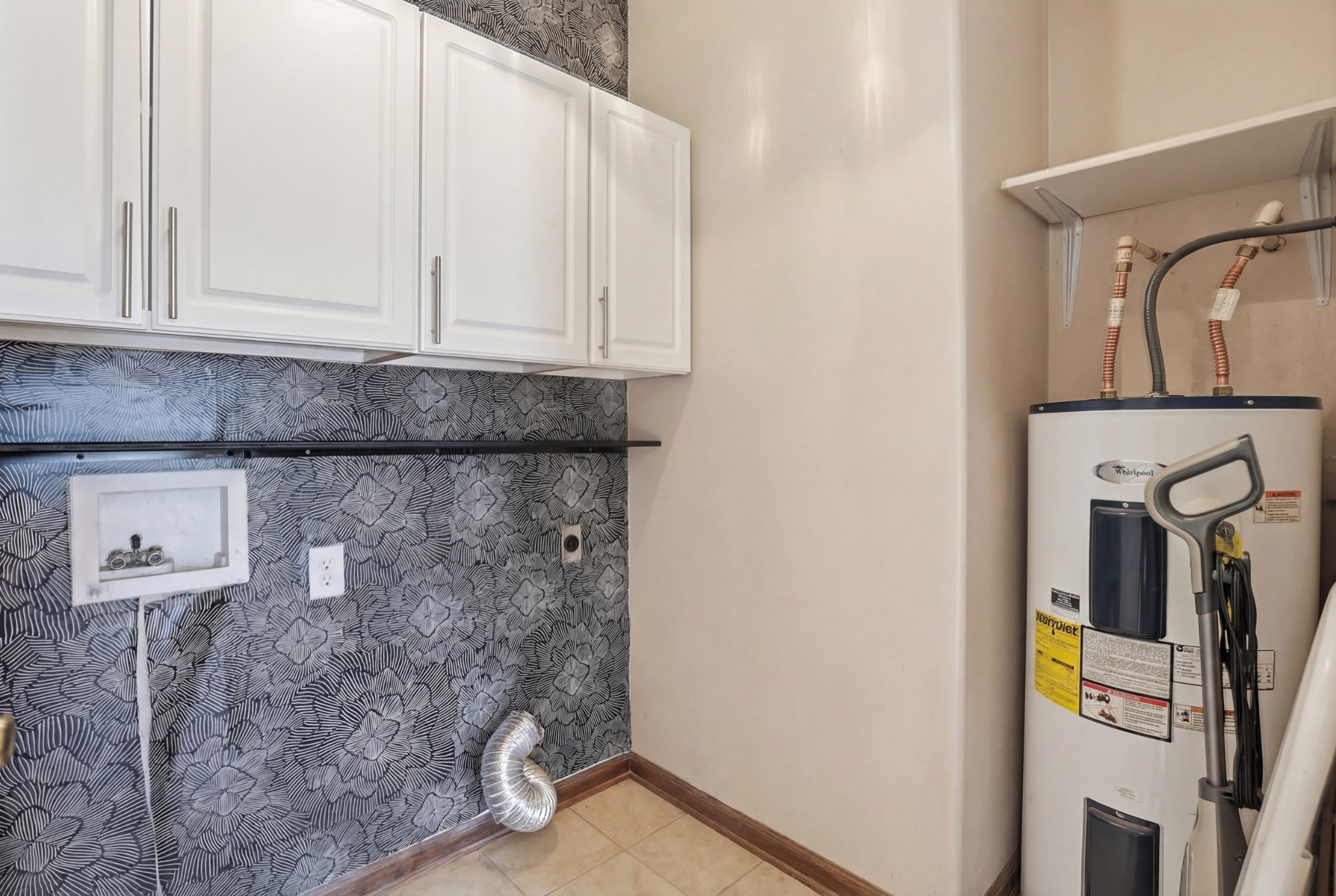 450 Drowning Creek Road Crossville, TN 38571 - Photo 6 of 41