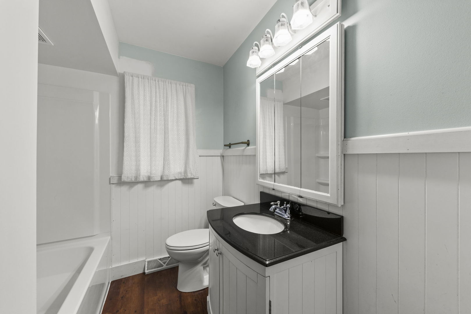 830 Victor Road Aurora, IL 60505 - Photo 18 of 42 Gallery Image 18