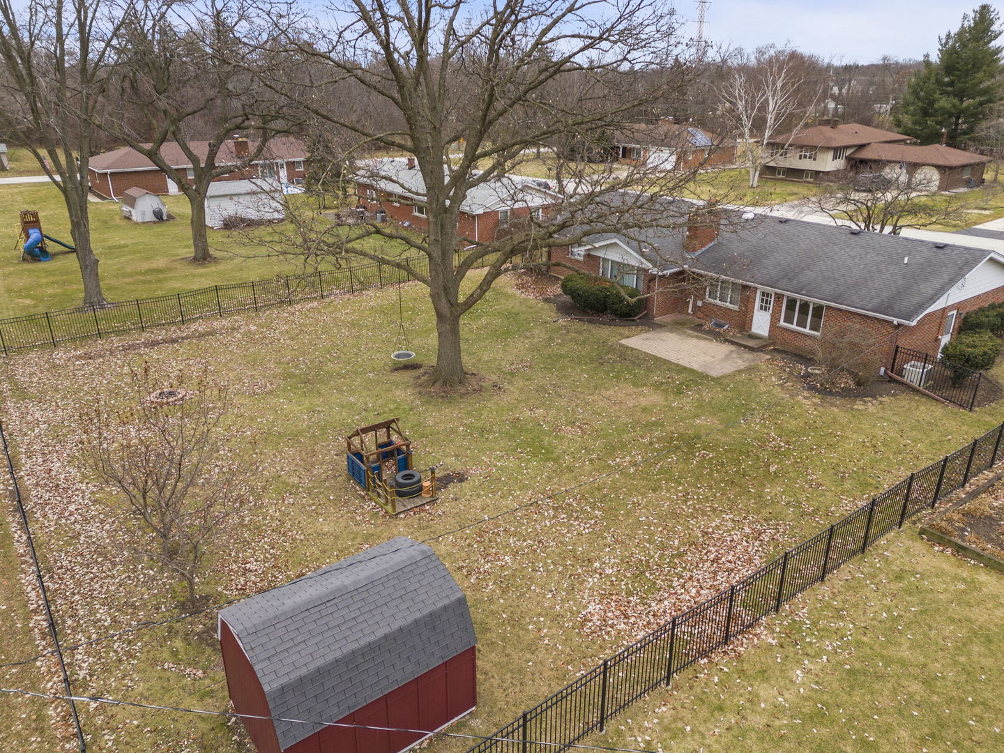 830 Victor Road Aurora, IL 60505 - Photo 28 of 42 Gallery Image 28