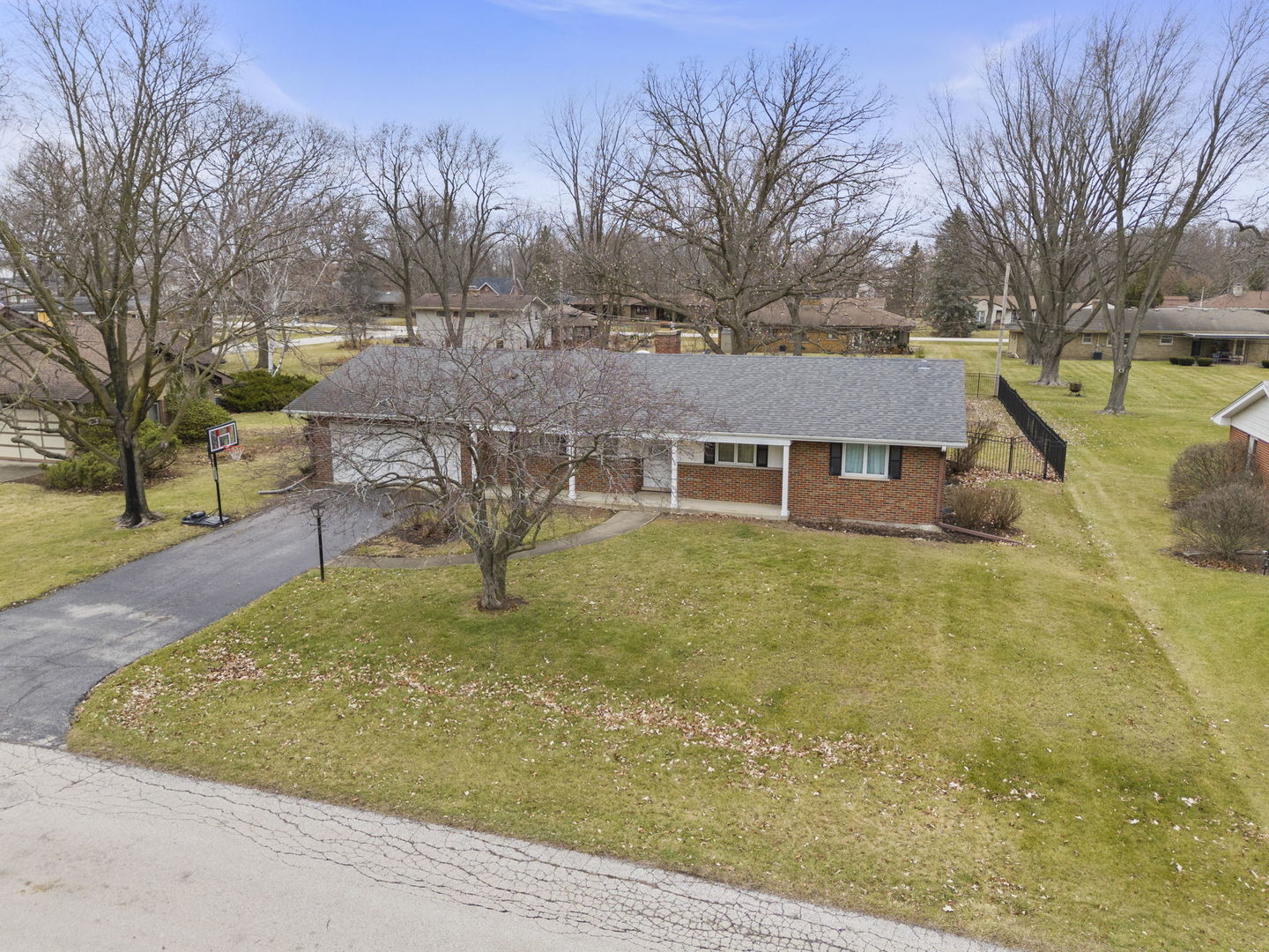 830 Victor Road Aurora, IL 60505 - Photo 38 of 42 Gallery Image 38