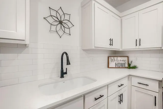 $429,000 | 1128 South 12th Terrace, Louisburg, KS 66053