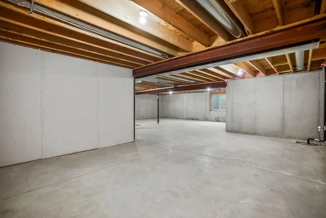 $429,000 | 1128 South 12th Terrace, Louisburg, KS 66053