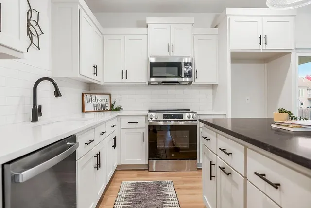 $429,000 | 1128 South 12th Terrace, Louisburg, KS 66053