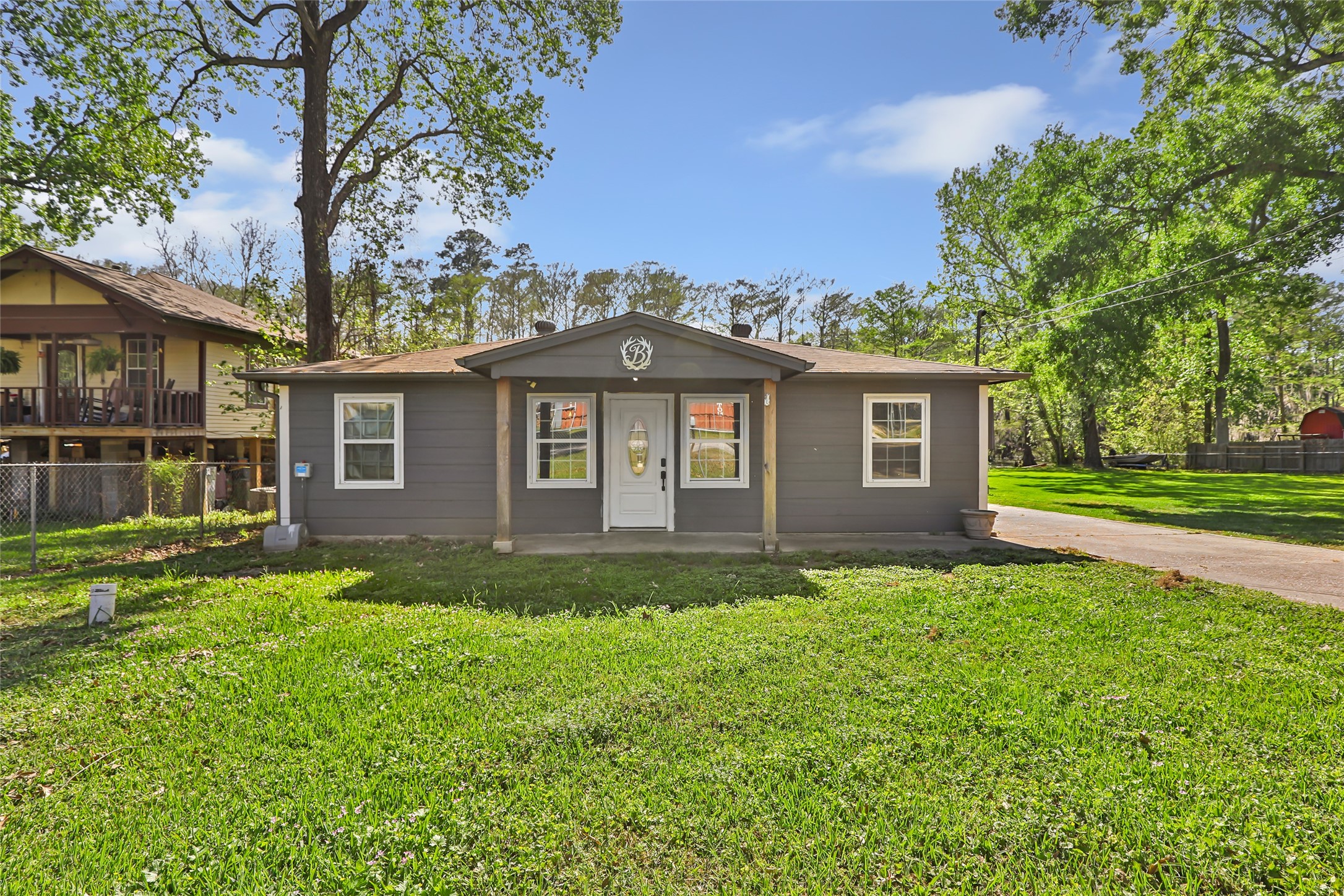 218 Waterfall Drive Huffman, TX 77336 - Photo 3 of 28