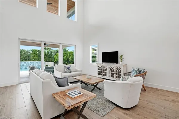 $14,500 | 115 Cambria Lane, Naples, FL 34112