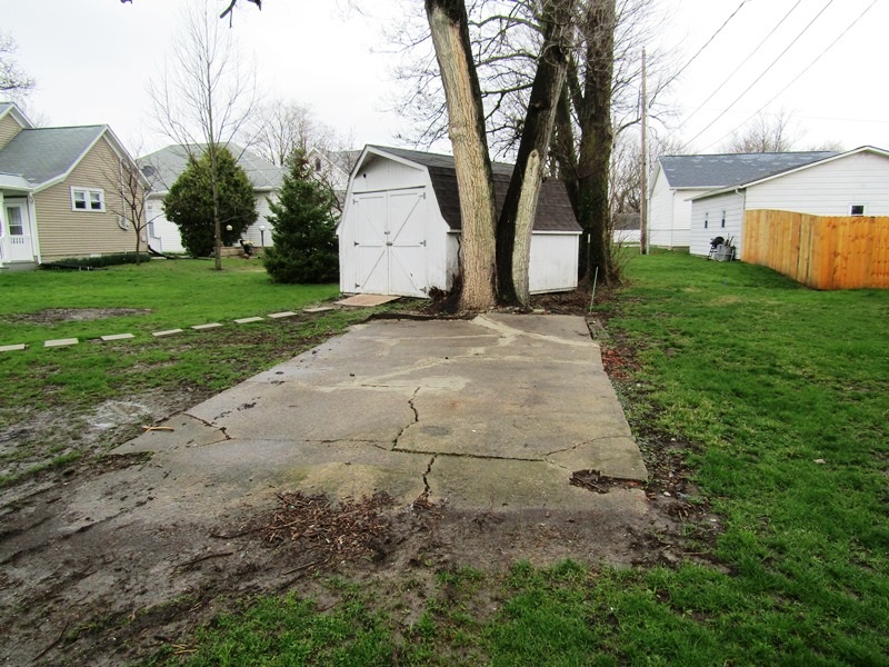 341 Line Street Decatur, IN 46733 - Photo 6 of 20