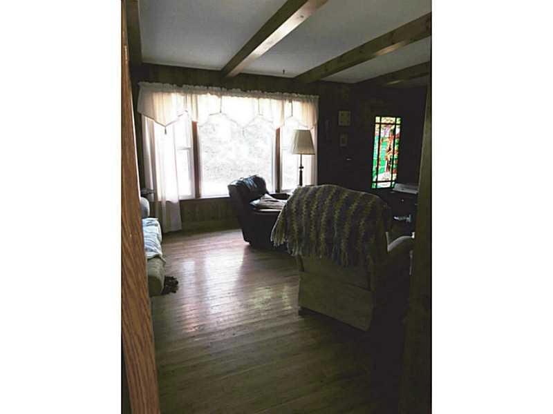 135 Hamel Road Renfrew, PA 16053 - Photo 8 of 21 Living Room.