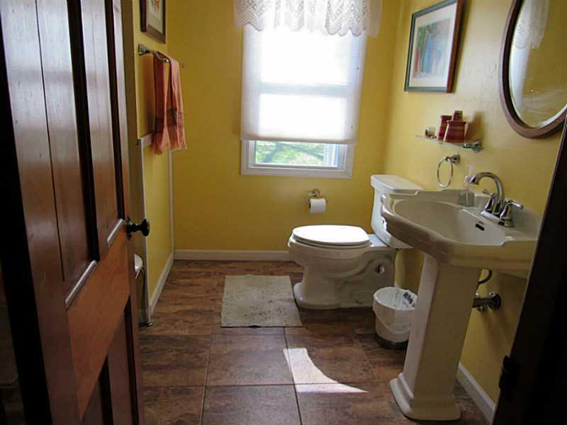 135 Hamel Road Renfrew, PA 16053 - Photo 9 of 21 Master Bath/Spa.