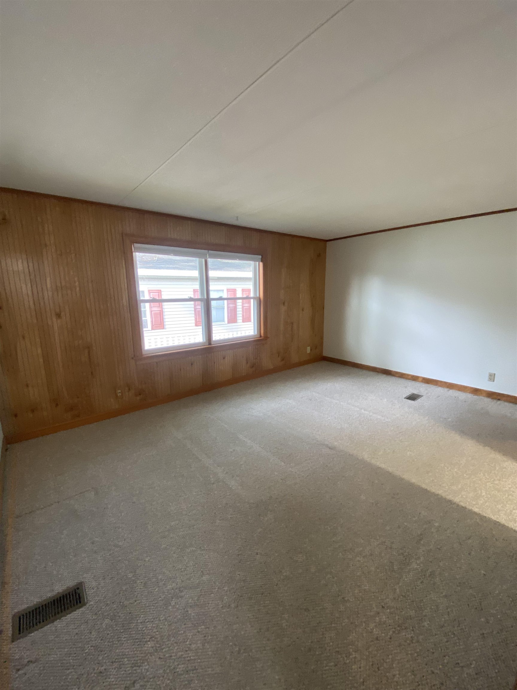 32 Lindenshire Avenue Exeter, NH 03833 - Photo 13 of 22