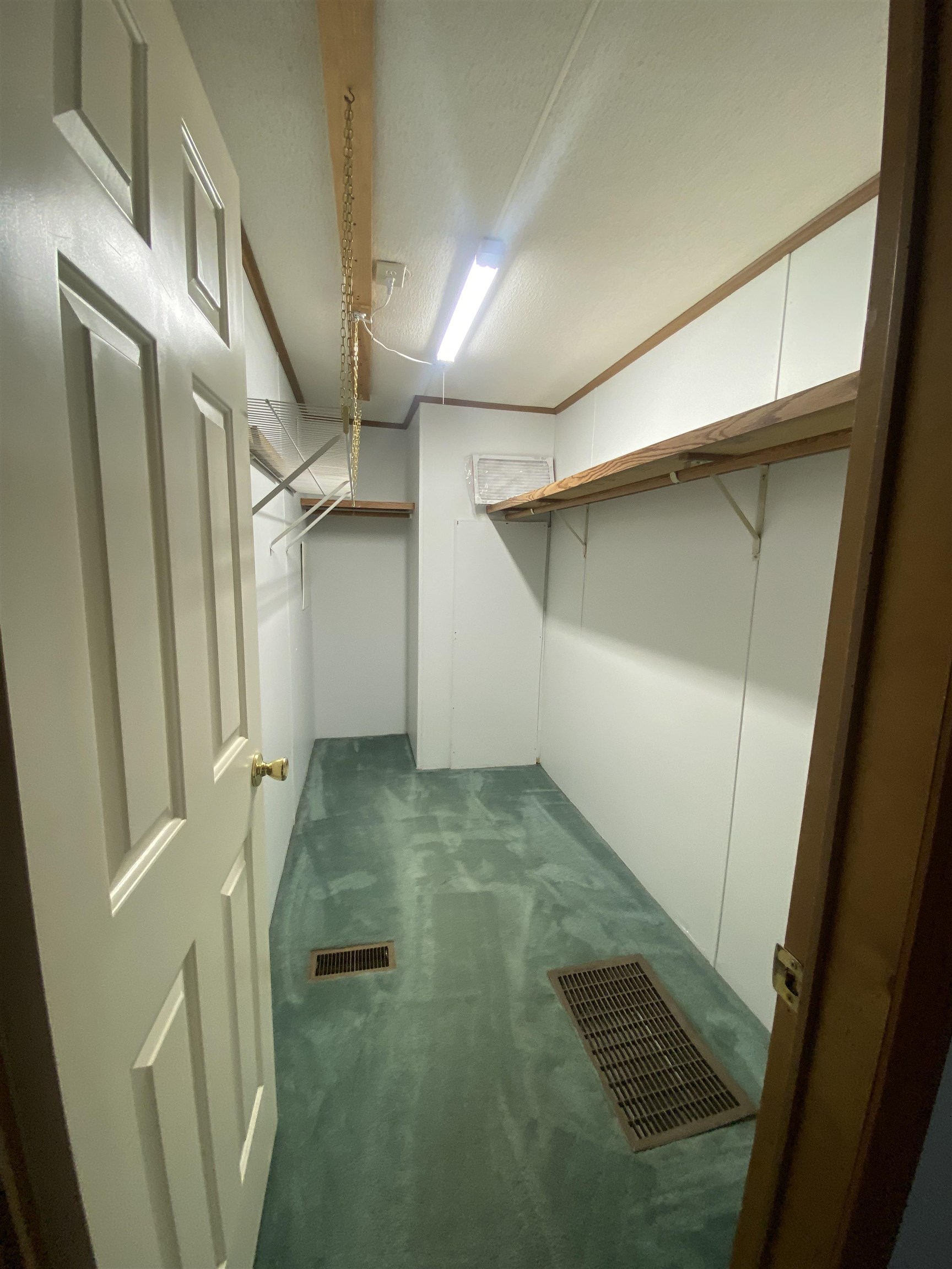 32 Lindenshire Avenue Exeter, NH 03833 - Photo 16 of 22